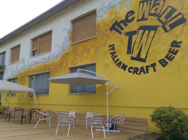 TheWall_beergarden