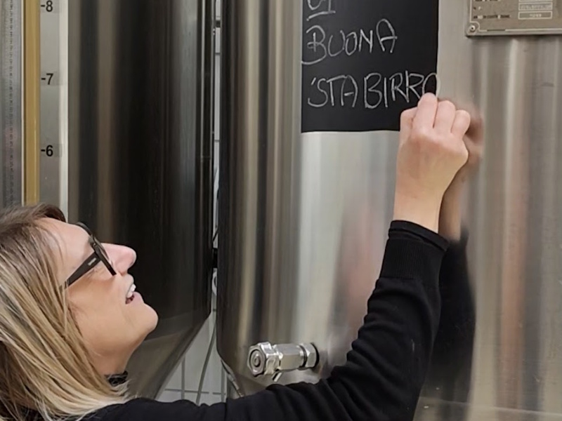 Sette birrifici al lavoro insieme: cotta pubblica il 9 maggio da The Wall