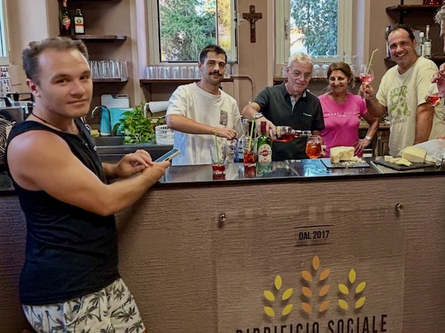 Una bella notizia: il pub del Birrificio Sociale di Malnate è realtà